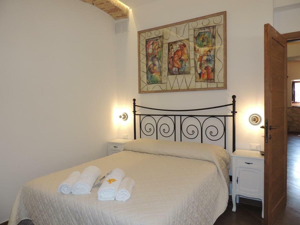 Picchio&Pinocchio Guest House Sulmona Eksteriør billede