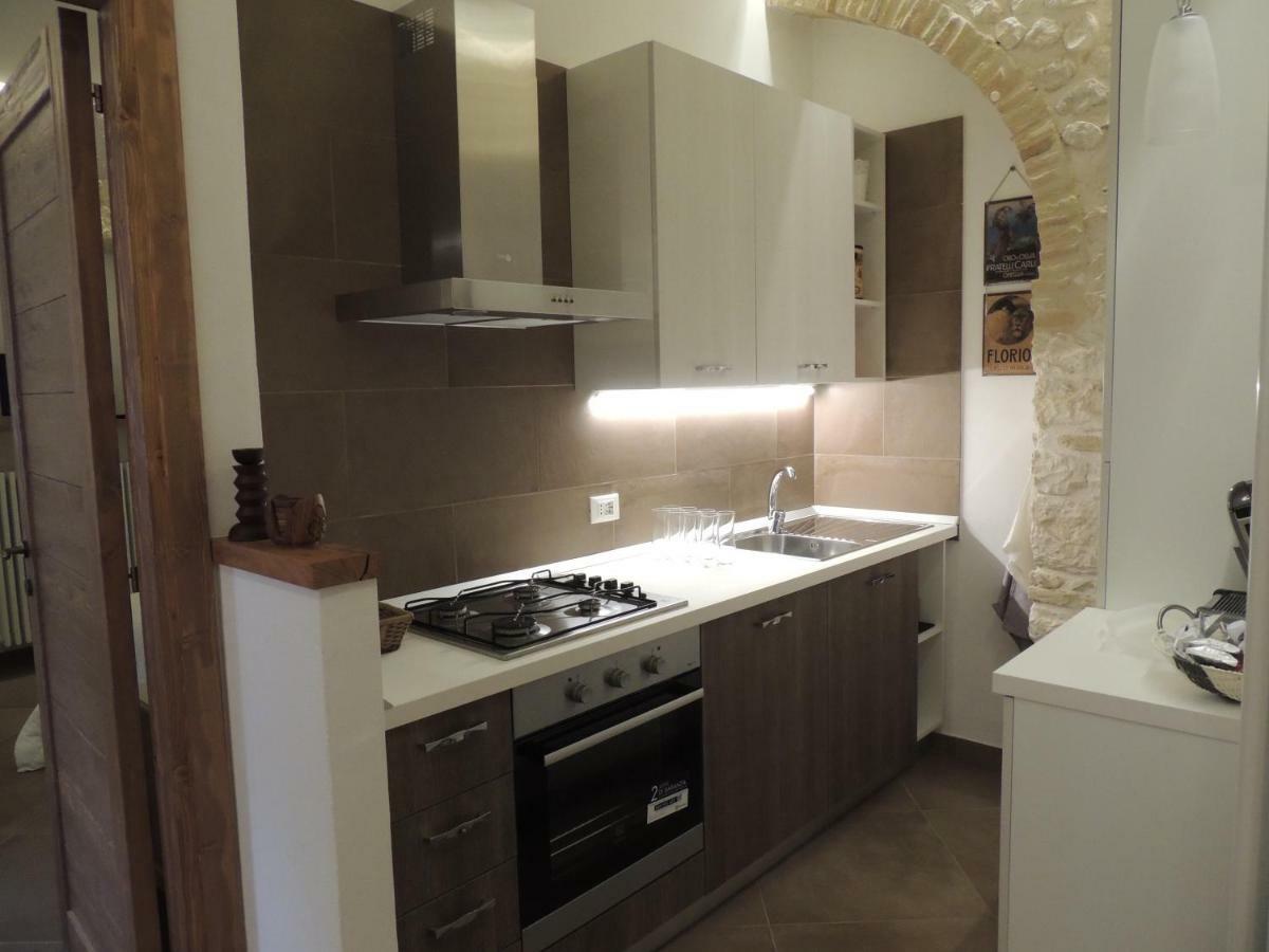Picchio&Pinocchio Guest House Sulmona Eksteriør billede